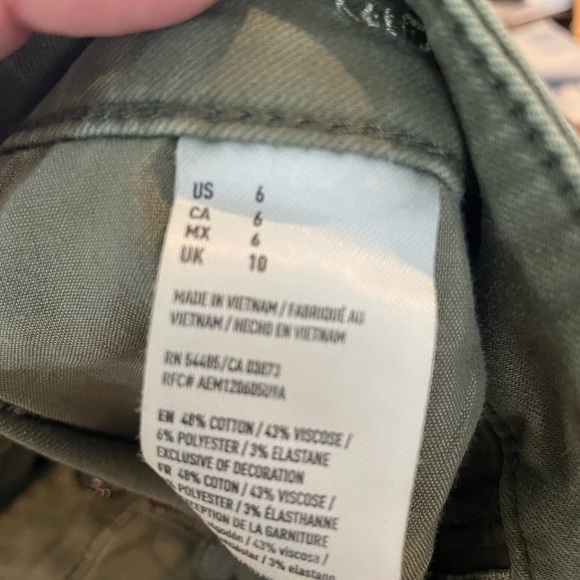 American Eagle shorts - Picture 3 of 4